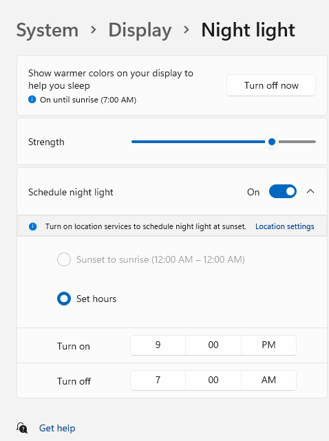 Shows the Night light page, with the Schedule night light toggle turned on, and the Set hours selected below that.